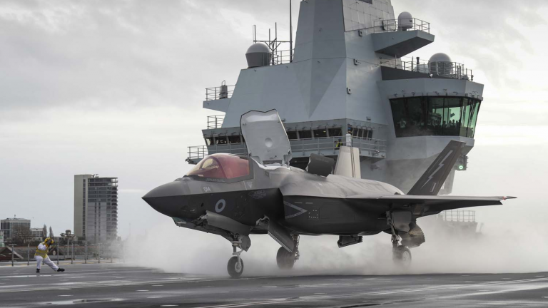 F-35 take-off in Portsmouth Harbour _ Royal Navy